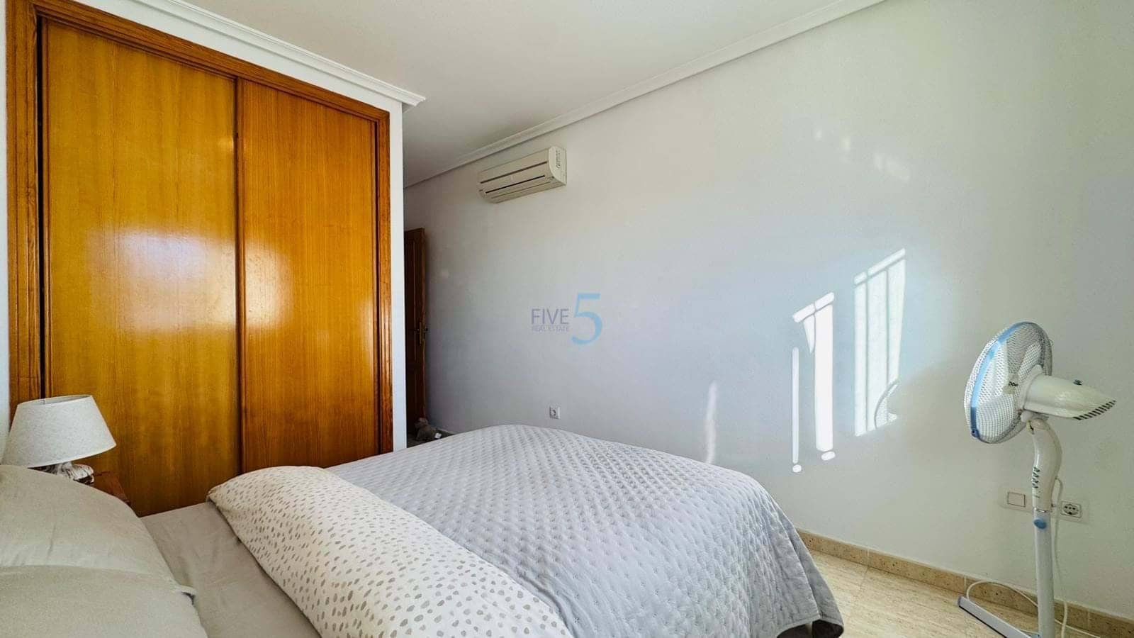 2 bedroom Apartment for sale in Playa Flamenca with pool - € 205,000 (Ref: 9415592)