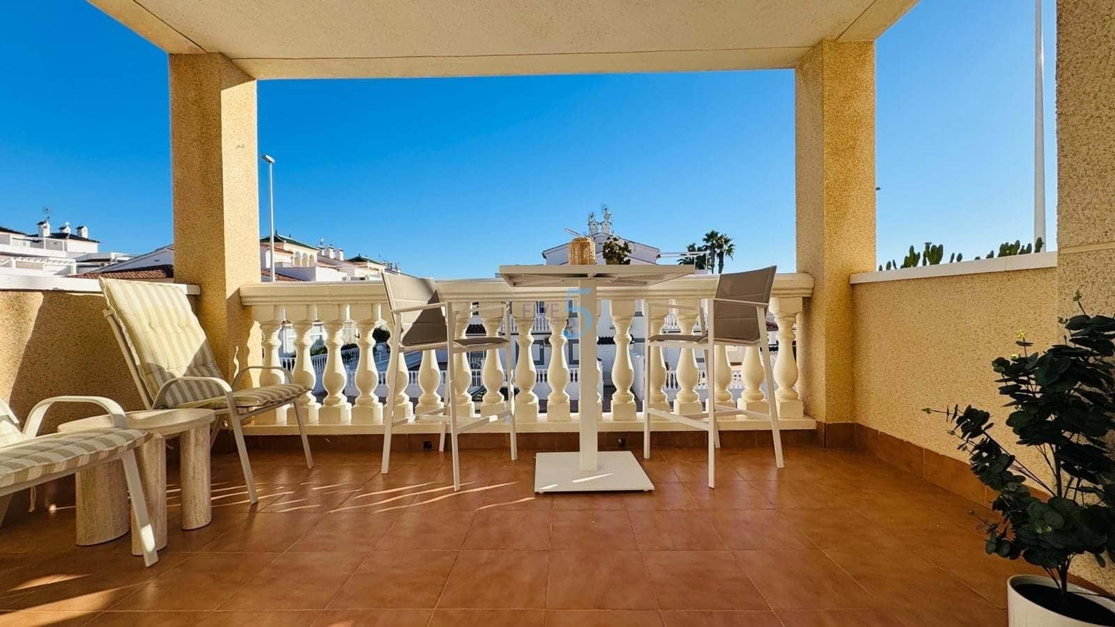 2 bedroom Apartment for sale in Playa Flamenca with pool - € 205,000 (Ref: 9415592)