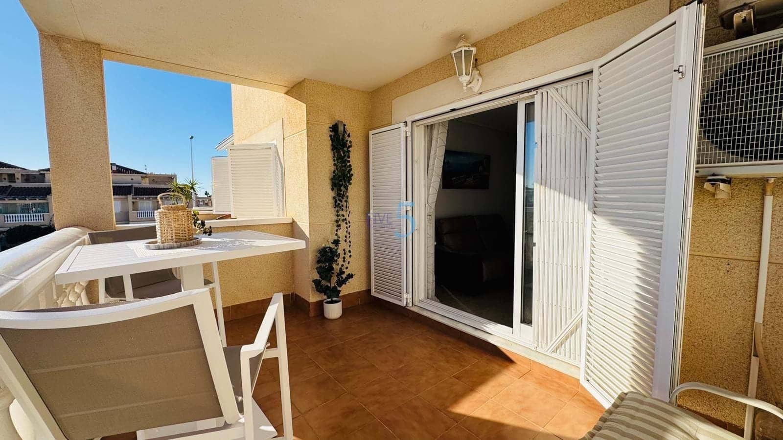 2 bedroom Apartment for sale in Playa Flamenca with pool - € 205,000 (Ref: 9415592)