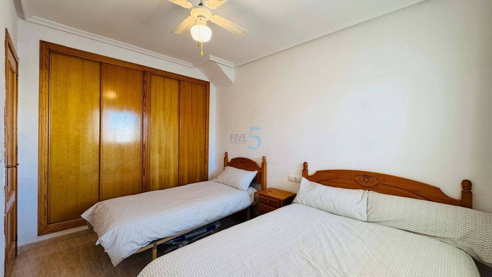 2 bedroom Apartment for sale in Playa Flamenca with pool - € 205,000 (Ref: 9415592)