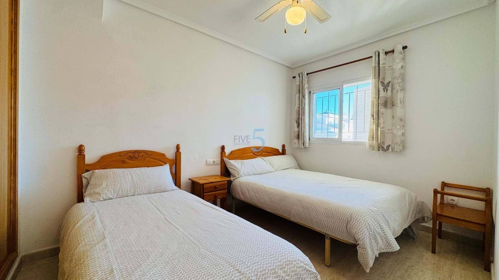 2 bedroom Apartment for sale in Playa Flamenca with pool - € 205,000 (Ref: 9415592)