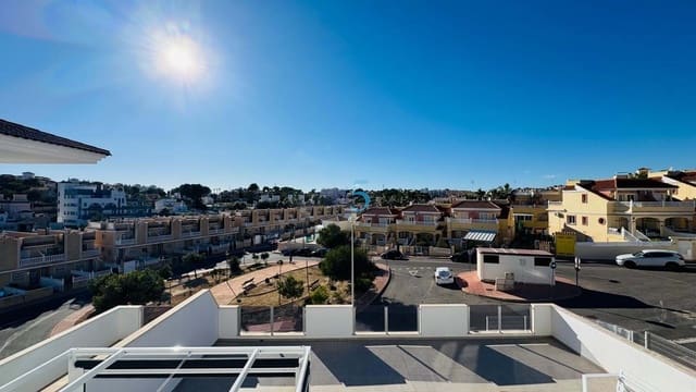 3 sypialnia Apartament na sprzedaż w Villamartin, Orihuela z basenem garażem - 320 000 € (Ref: 9415593)