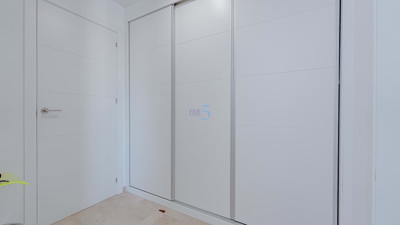 3 quarto Apartamento para venda em Villamartin com piscina garagem - 320 000 € (Ref: 9415593)