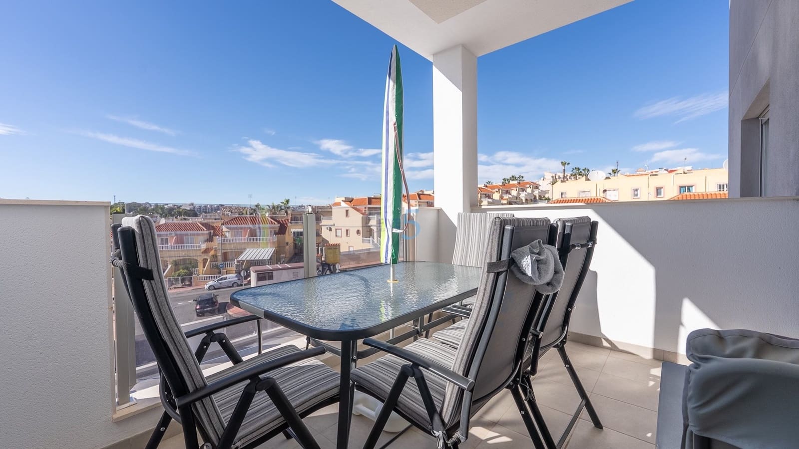 3 quarto Apartamento para venda em Villamartin com piscina garagem - 320 000 € (Ref: 9415593)