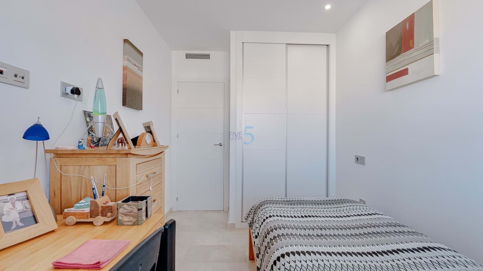 3 quarto Apartamento para venda em Villamartin com piscina garagem - 320 000 € (Ref: 9415593)