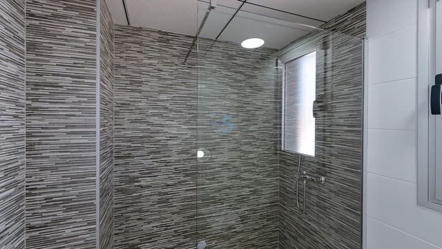 3 quarto Apartamento para venda em Villamartin, Orihuela com piscina garagem - 320 000 € (Ref: 9415593)