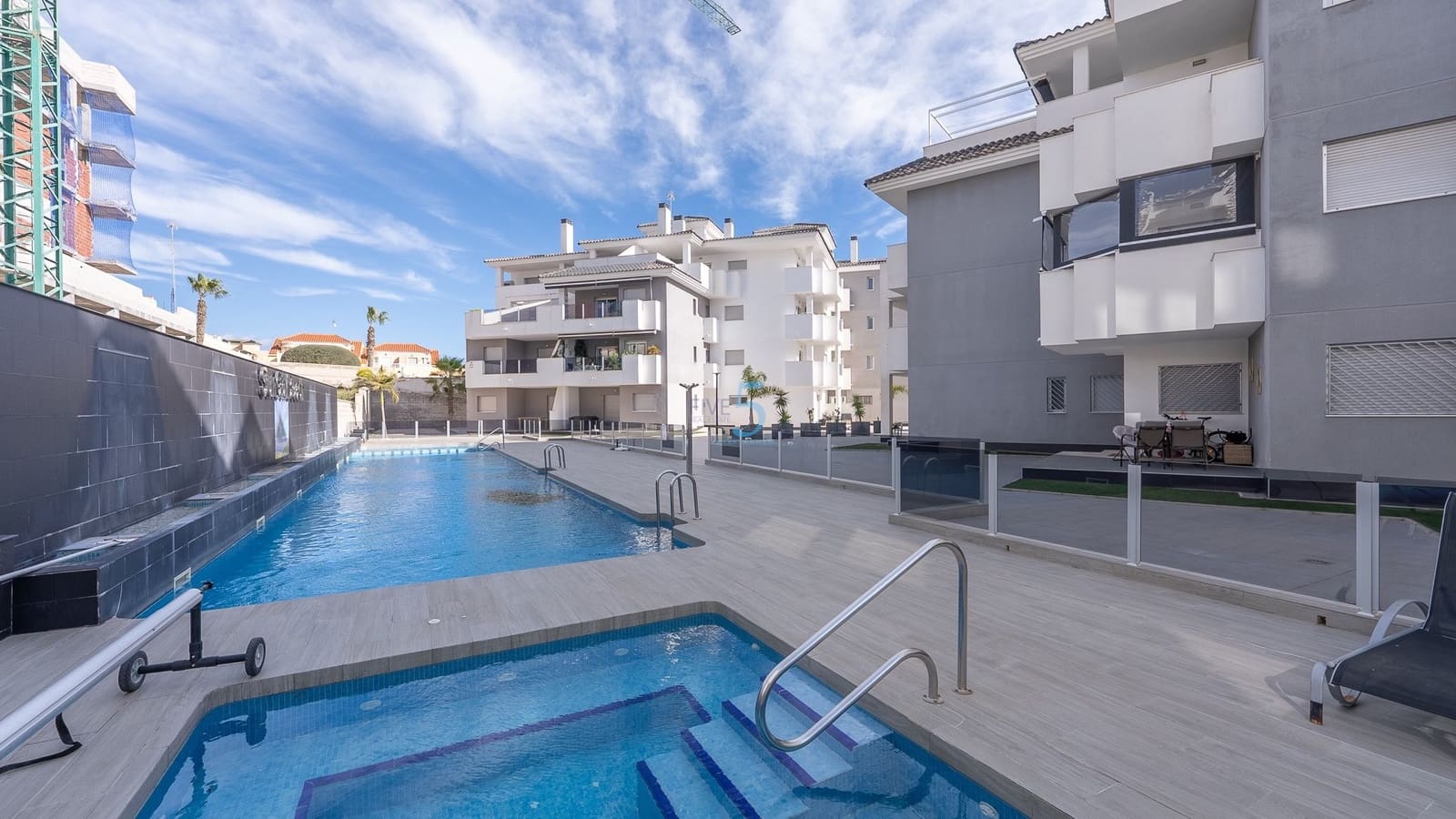 3 quarto Apartamento para venda em Villamartin com piscina garagem - 320 000 € (Ref: 9415593)