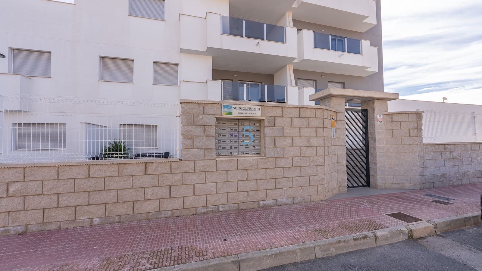 3 quarto Apartamento para venda em Villamartin com piscina garagem - 320 000 € (Ref: 9415593)