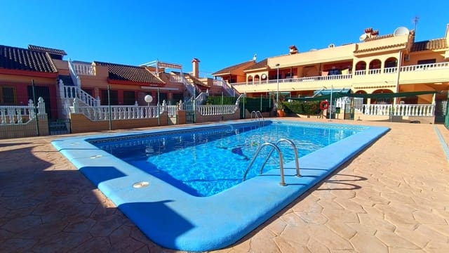 3 bedroom Apartment for sale in Torrevieja with pool - € 149,950 (Ref: 9415596)