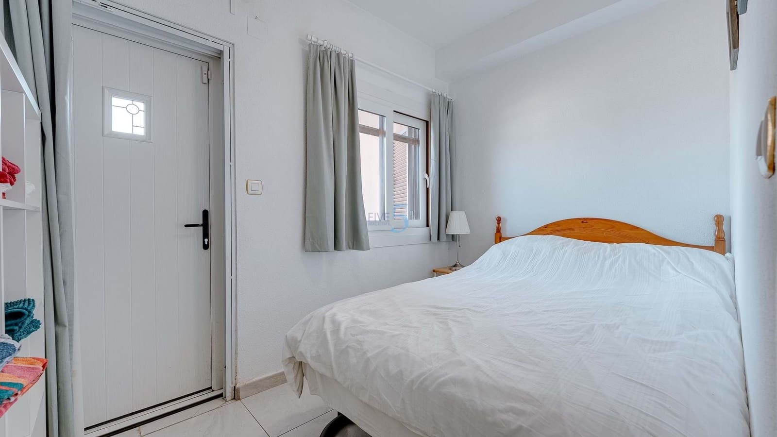 3 bedroom Apartment for sale in Torrevieja with pool - € 149,950 (Ref: 9415596)