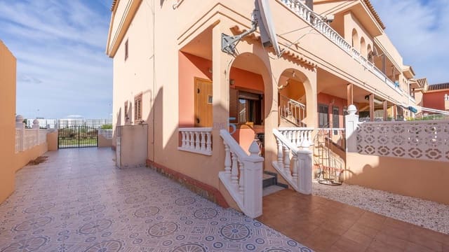 3 bedroom Apartment for sale in Torrevieja with pool - € 149,950 (Ref: 9415596)