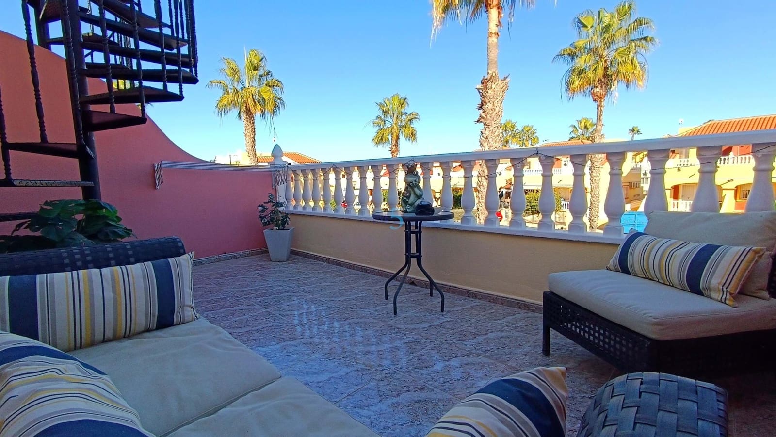 3 sovrum Hus till salu i Lo Crispin med pool - 179 995 € (Ref: 9424029)