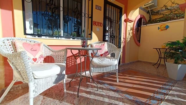 3 quarto Casa em Banda para venda em Lo Crispin, Algorfa com piscina - 179 995 € (Ref: 9424029)