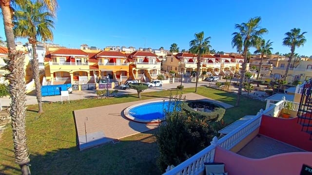 3 quarto Casa em Banda para venda em Lo Crispin, Algorfa com piscina - 179 995 € (Ref: 9424029)