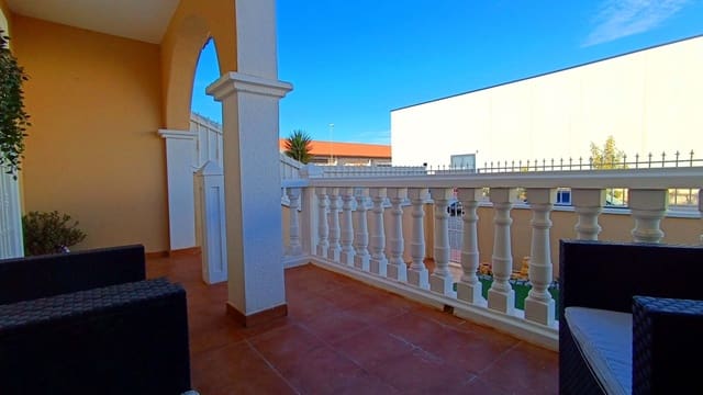 4 soveværelse Byhus til salg i Ciudad Quesada, Rojales med swimmingpool garage - € 239.995 (Ref: 9426714)