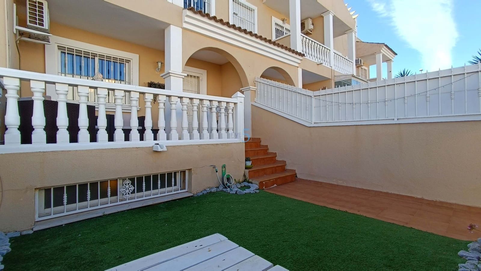 4 sovrum Hus till salu i Ciudad Quesada med pool garage - 239 995 € (Ref: 9426714)