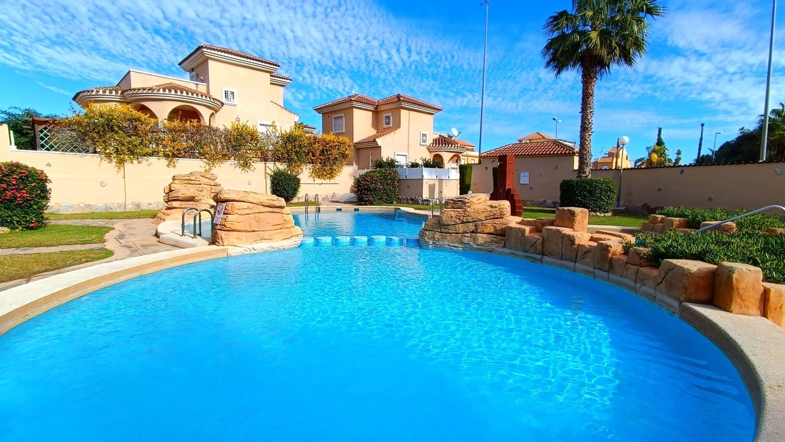 4 sovrum Hus till salu i Ciudad Quesada med pool garage - 239 995 € (Ref: 9426714)