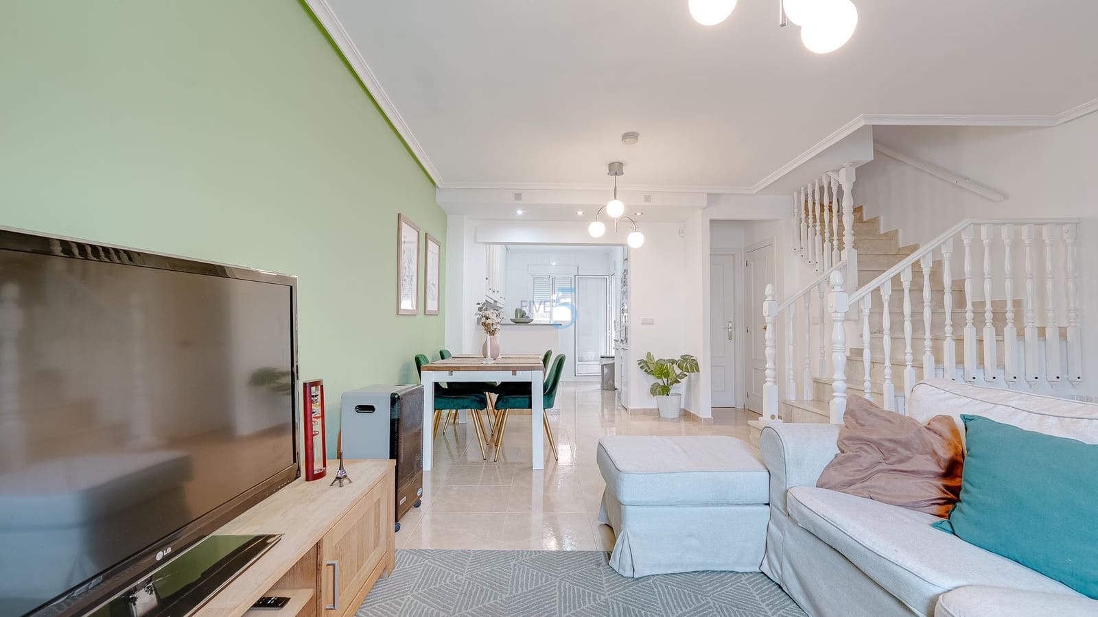 4 quarto Casa em Banda para venda em Ciudad Quesada com piscina garagem - 239 995 € (Ref: 9426714)