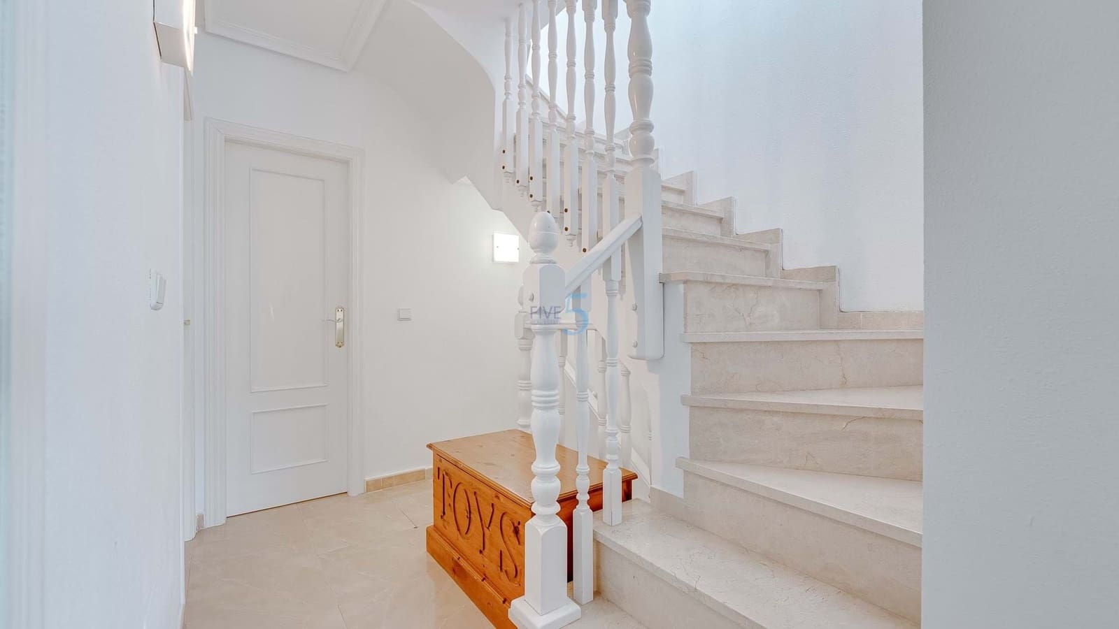 4 quarto Casa em Banda para venda em Ciudad Quesada com piscina garagem - 239 995 € (Ref: 9426714)