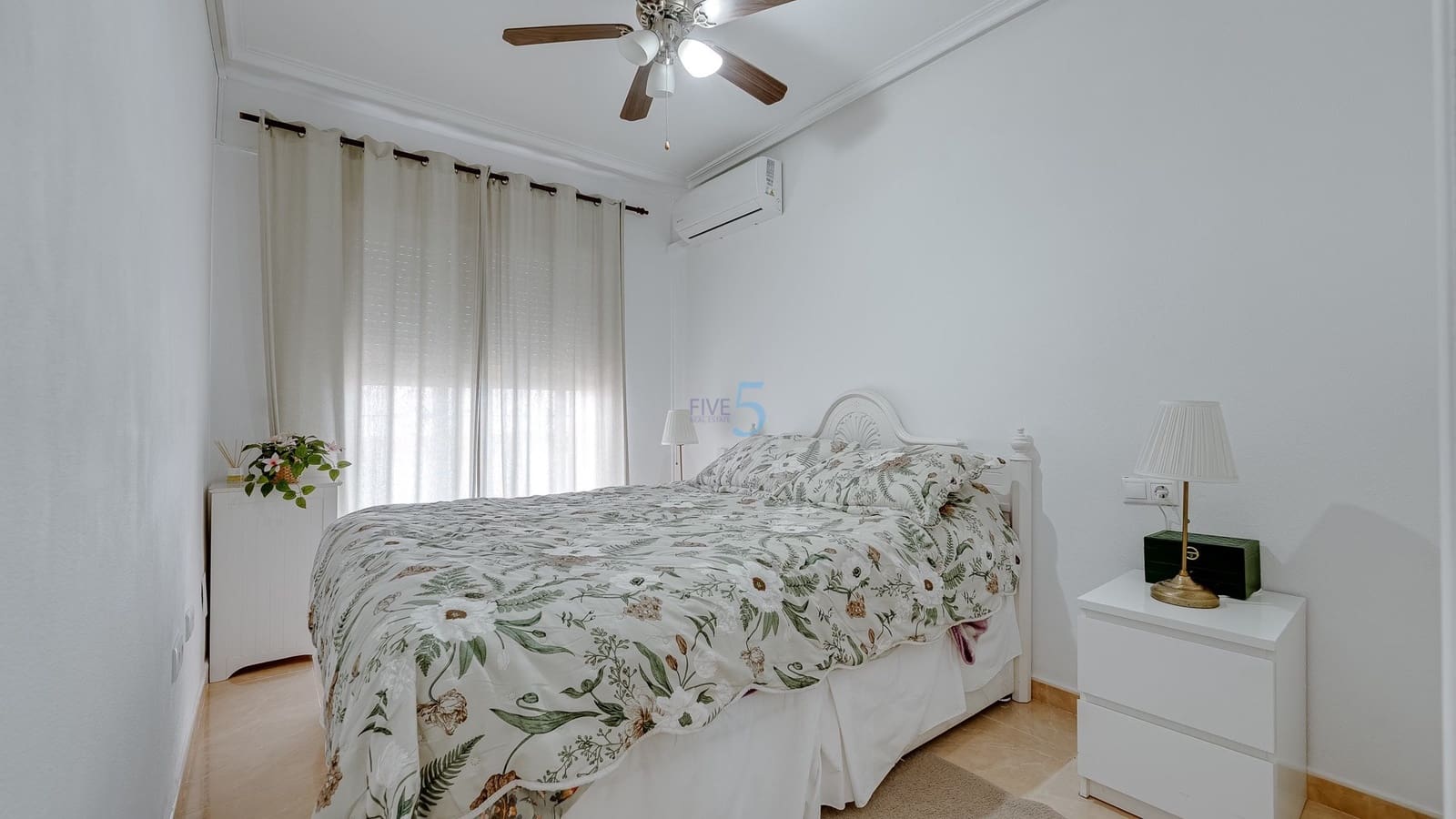 4 quarto Casa em Banda para venda em Ciudad Quesada com piscina garagem - 239 995 € (Ref: 9426714)