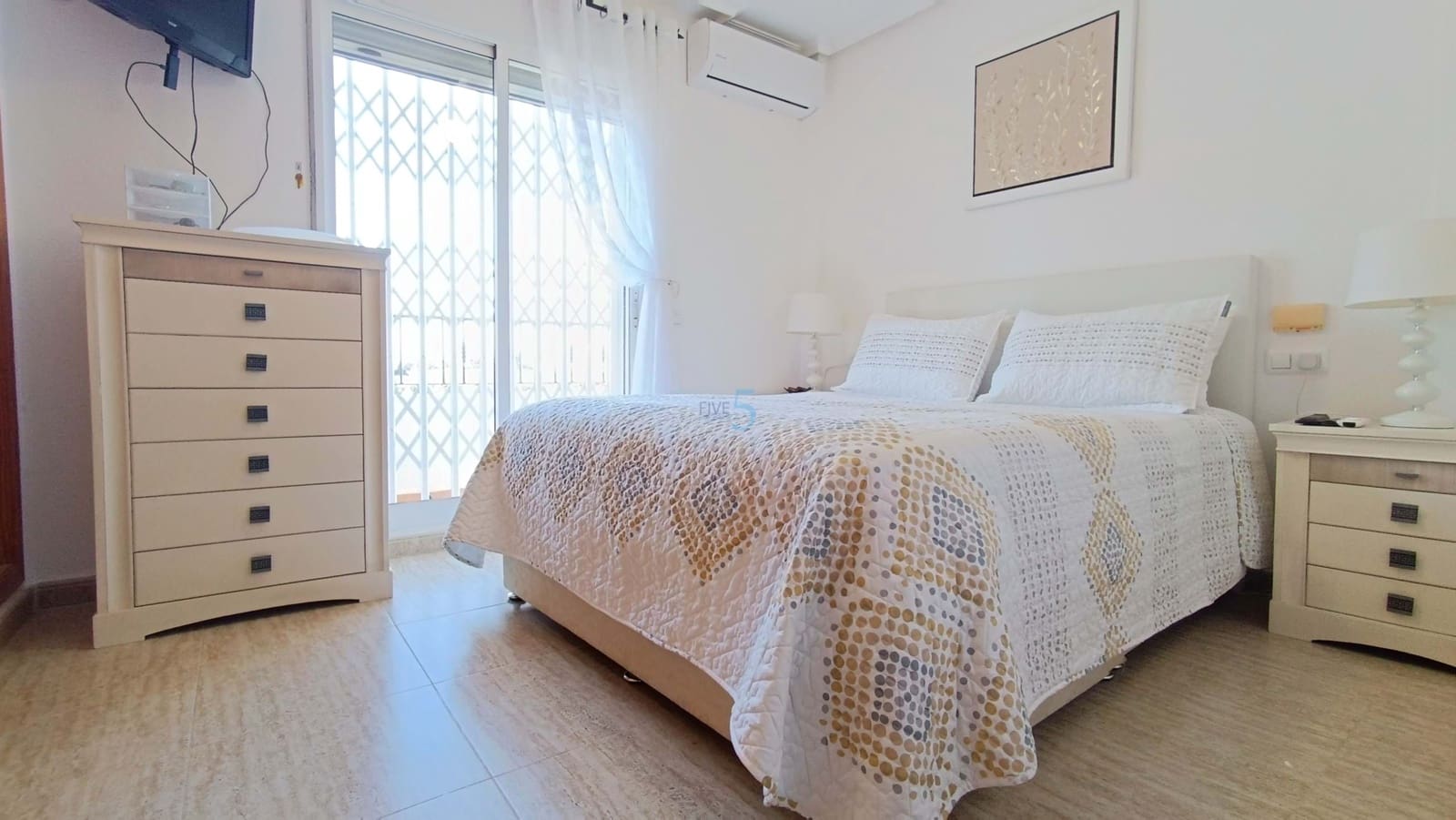 3 chambre Villa/Maison Semi-Mitoyenne à vendre à Daya Nueva avec piscine - 150 000 € (Ref: 9429532)