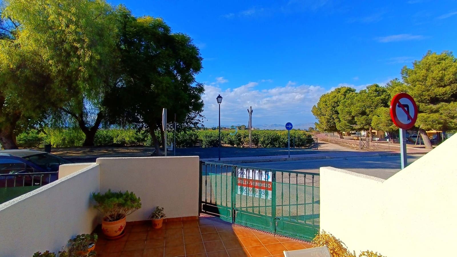 3 chambre Villa/Maison Semi-Mitoyenne à vendre à Daya Nueva avec piscine - 150 000 € (Ref: 9429532)