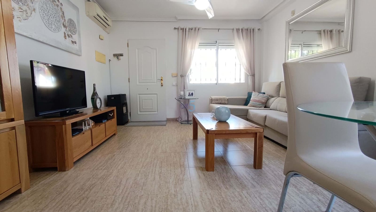 3 chambre Villa/Maison Semi-Mitoyenne à vendre à Daya Nueva avec piscine - 150 000 € (Ref: 9429532)