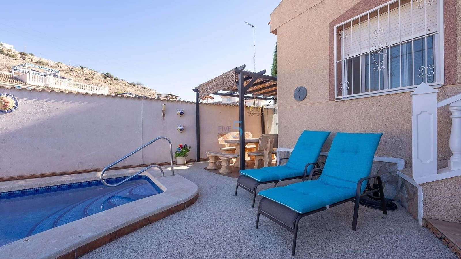 2 makuuhuone Huvila myytävänä paikassa Rojales mukana uima-altaan - 265 000 € (Ref: 9429533)