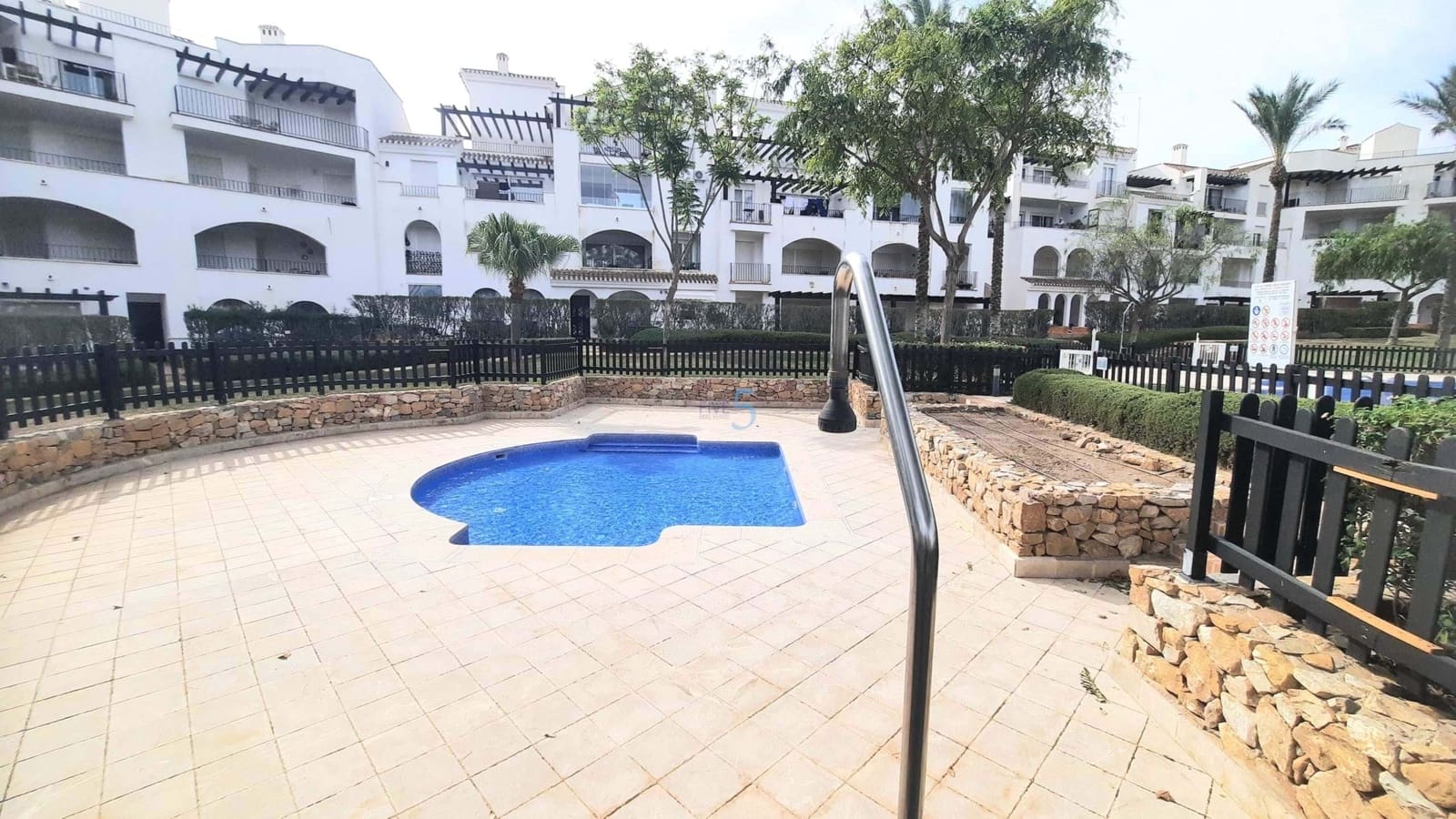 2 chambre Appartement à vendre à Roldan avec piscine garage - 165 000 € (Ref: 9432823)