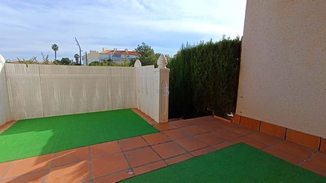 2 chambre Appartement à vendre à La Mata, Torrevieja avec piscine - 139 900 € (Ref: 9432826)