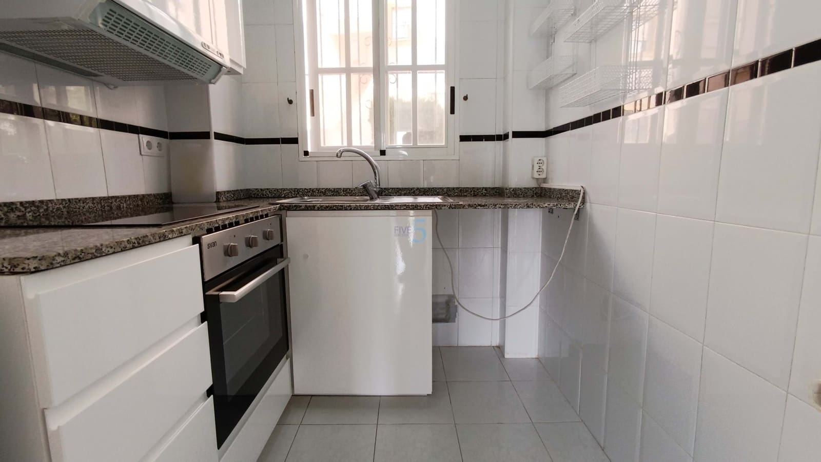 2 makuuhuone Huoneisto myytävänä paikassa La Mata mukana uima-altaan - 139 900 € (Ref: 9432826)