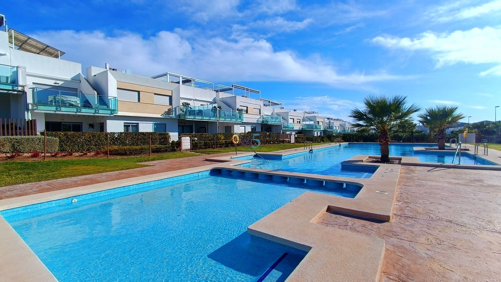 2 makuuhuone Huoneisto myytävänä paikassa Vistabella mukana uima-altaan 
autotalli - 225 000 € (Ref: 9436339)