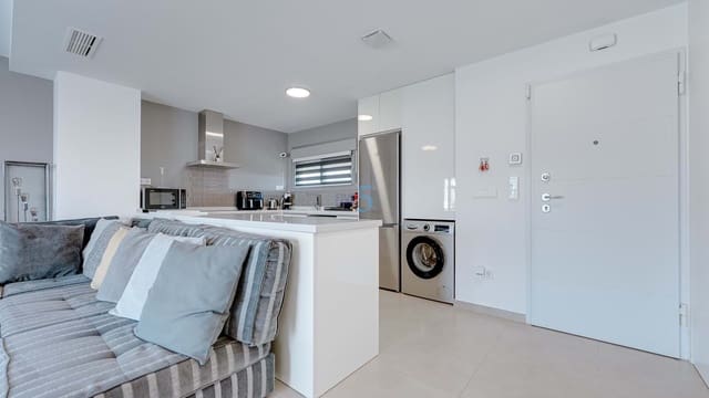 2 quarto Apartamento para venda em Vistabella, Orihuela com piscina garagem - 225 000 € (Ref: 9436339)