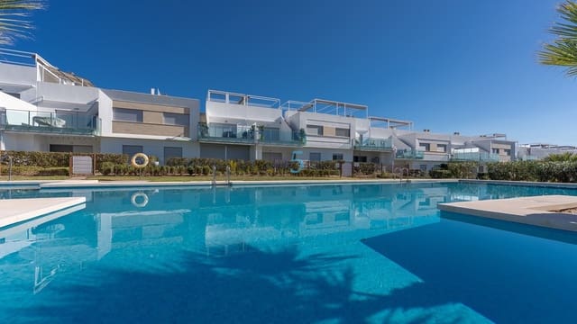 2 quarto Apartamento para venda em Vistabella, Orihuela com piscina garagem - 225 000 € (Ref: 9436339)