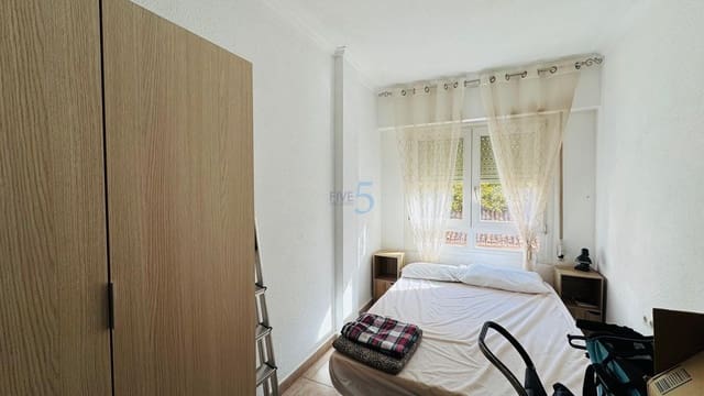 3 bedroom Apartment for sale in Almoradí - € 125,000 (Ref: 9444924)