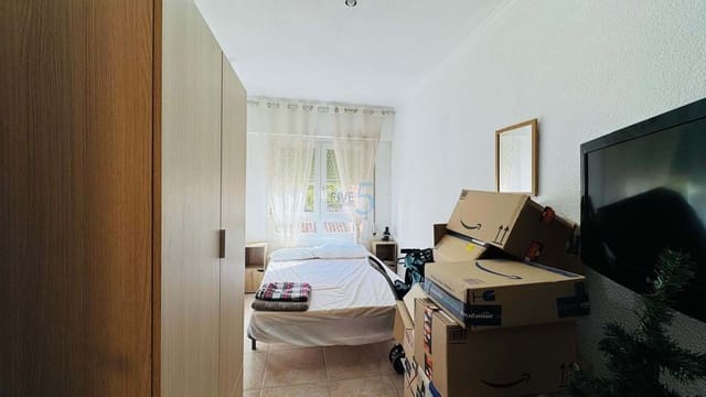 3 bedroom Apartment for sale in Almoradí - € 125,000 (Ref: 9444924)