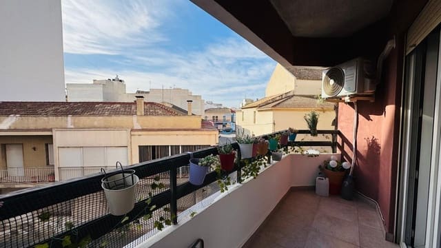3 bedroom Apartment for sale in Almoradí - € 125,000 (Ref: 9444924)