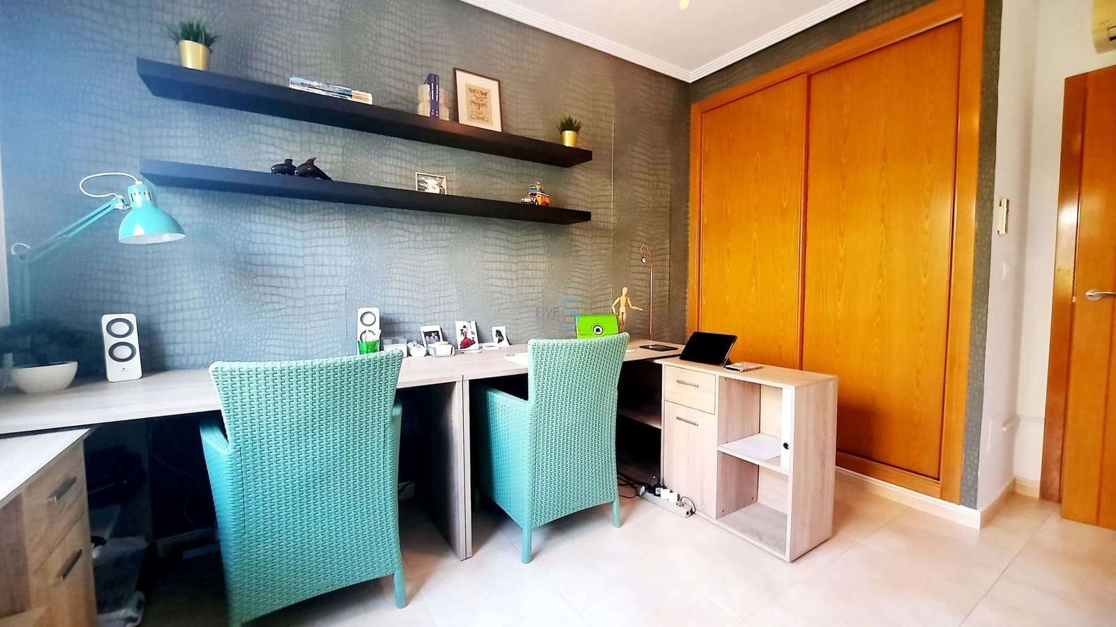 3 quarto Moradia para venda em Los Alcazares com piscina garagem - 329 999 € (Ref: 9446684)