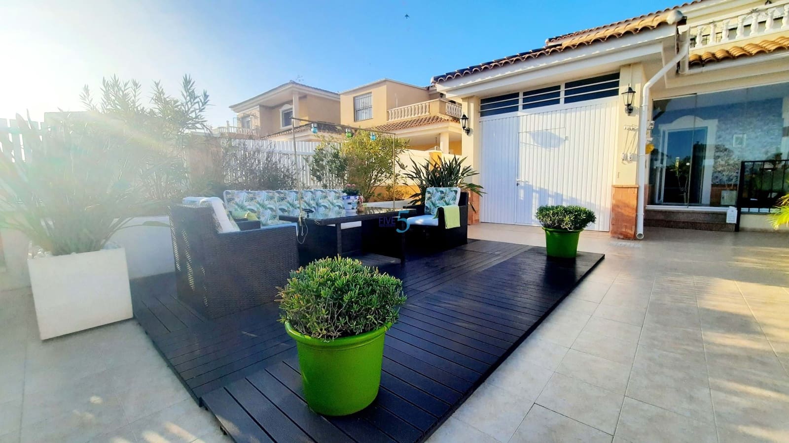 3 quarto Moradia para venda em Los Alcazares com piscina garagem - 329 999 € (Ref: 9446684)