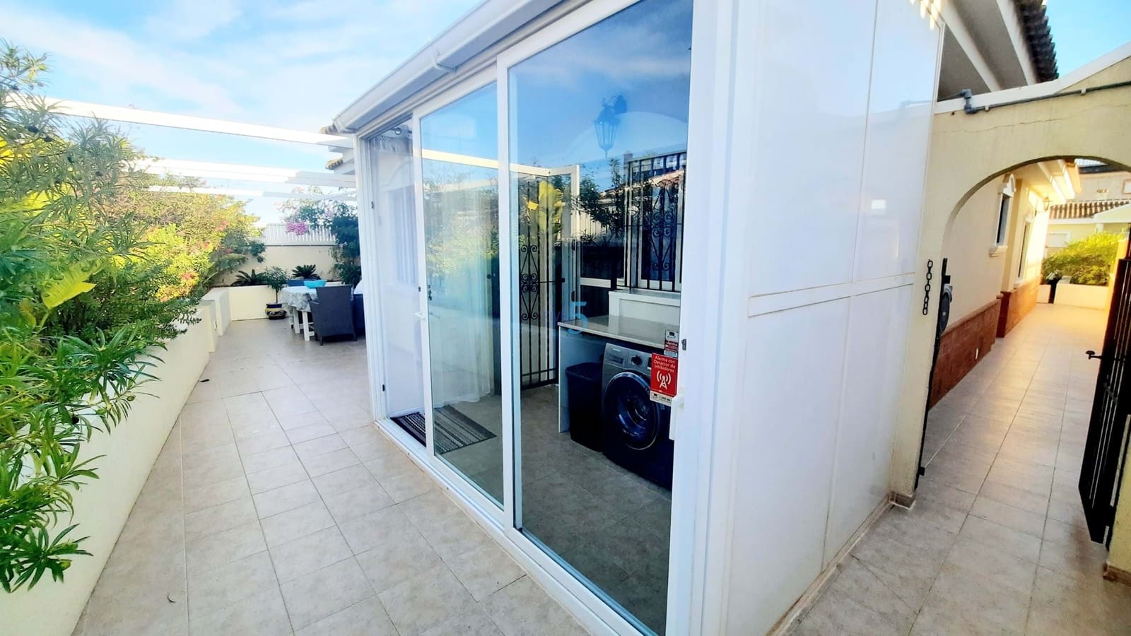 3 quarto Moradia para venda em Los Alcazares com piscina garagem - 329 999 € (Ref: 9446684)