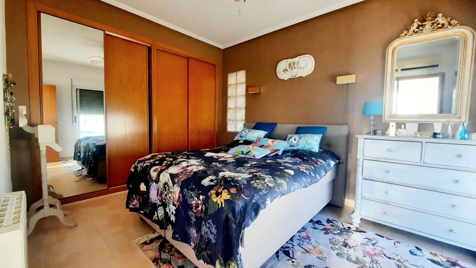 3 quarto Moradia para venda em Los Alcazares com piscina garagem - 329 999 € (Ref: 9446684)