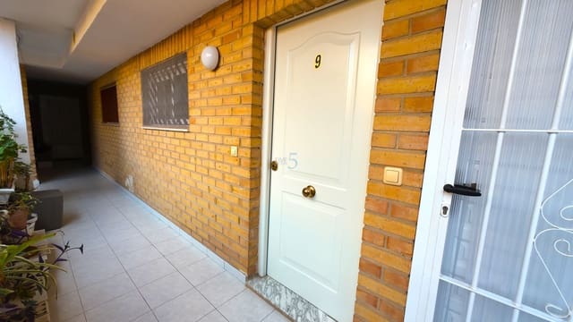 1 sovrum Lägenhet till salu i Torrevieja med pool - 110 000 € (Ref: 9447218)