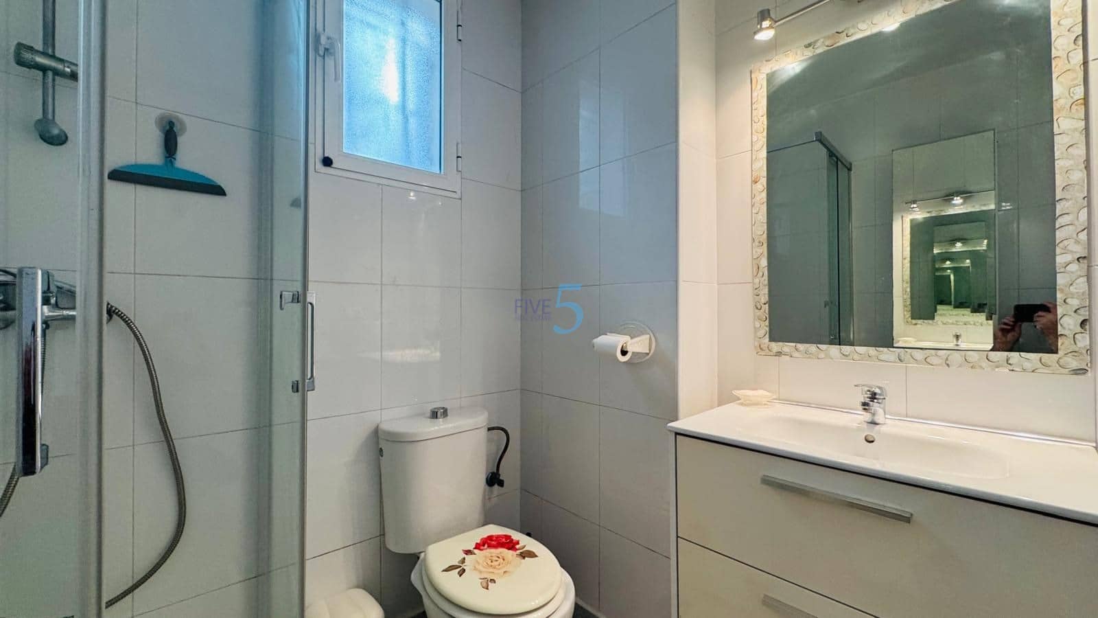 3 bedroom Townhouse for sale in Villamartin with pool garage - € 220,000 (Ref: 9447219)