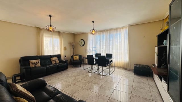 3 soverom Hus til salgs i Villamartin, Orihuela med svømmebasseng garasje - € 220 000 (Ref: 9447219)