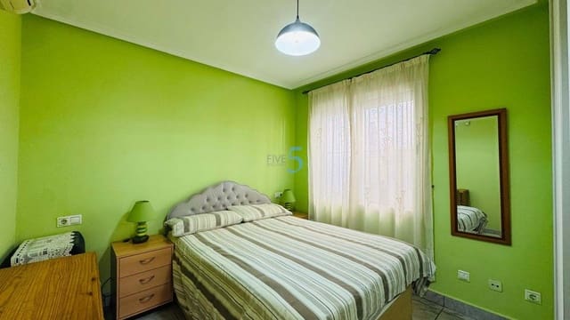 3 soverom Hus til salgs i Villamartin, Orihuela med svømmebasseng garasje - € 220 000 (Ref: 9447219)