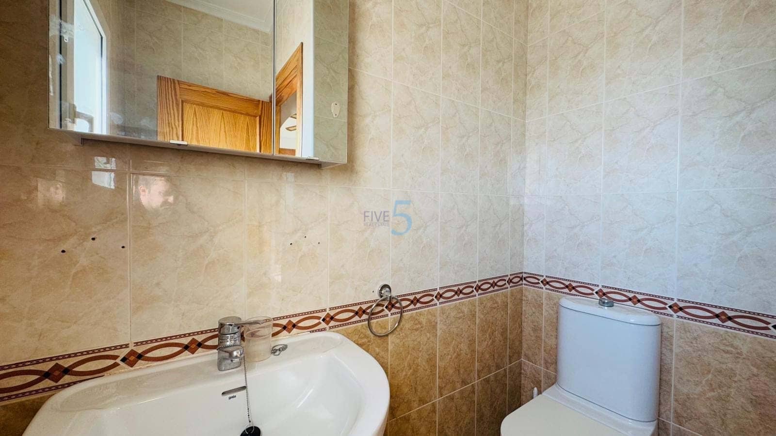 4 bedroom Villa for sale in Playa Flamenca with garage - € 509,000 (Ref: 9450021)