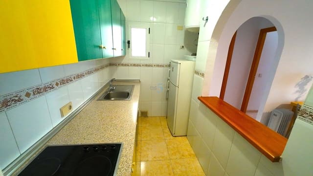 2 soverom Leilighet til salgs i Torrevieja med svømmebasseng - € 142 500 (Ref: 9451450)