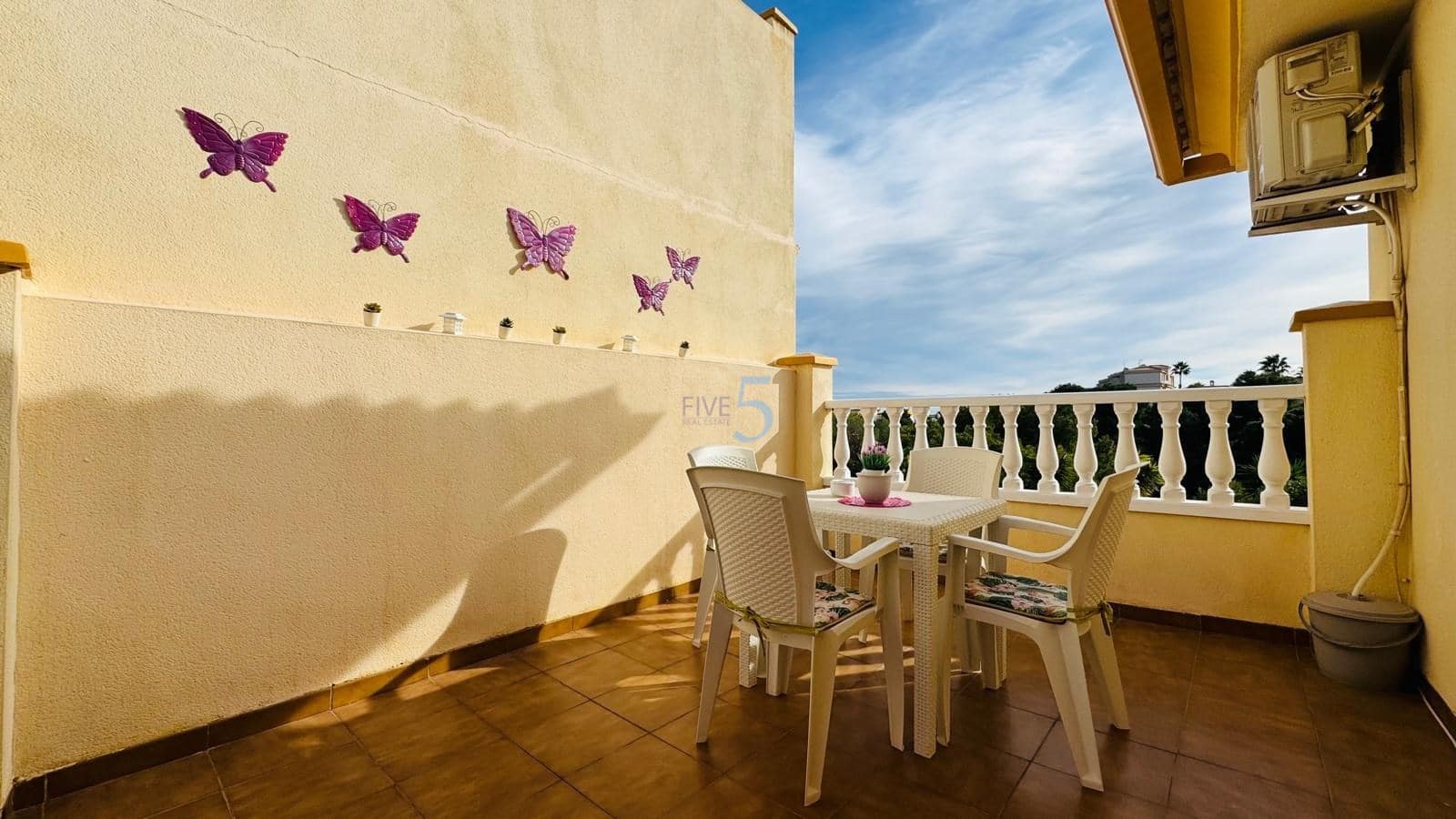 2 bedroom Apartment for sale in Playa Flamenca with pool - € 185,000 (Ref: 9451452)