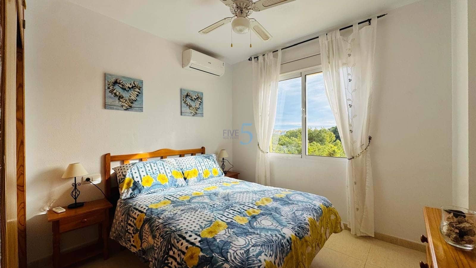 2 bedroom Apartment for sale in Playa Flamenca with pool - € 185,000 (Ref: 9451452)