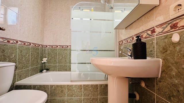 2 soverom Leilighet til salgs i Playa Flamenca, Orihuela med svømmebasseng - € 185 000 (Ref: 9451452)